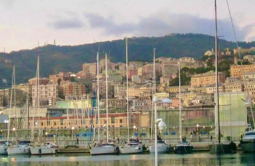 Actor Hotel Cenova Dış mekan fotoğraf