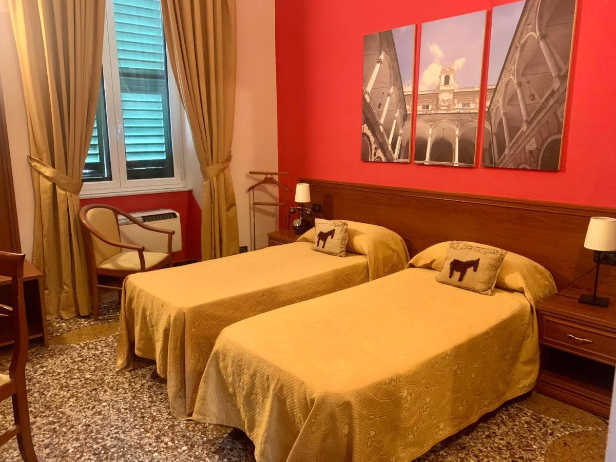 Actor Hotel Cenova Dış mekan fotoğraf