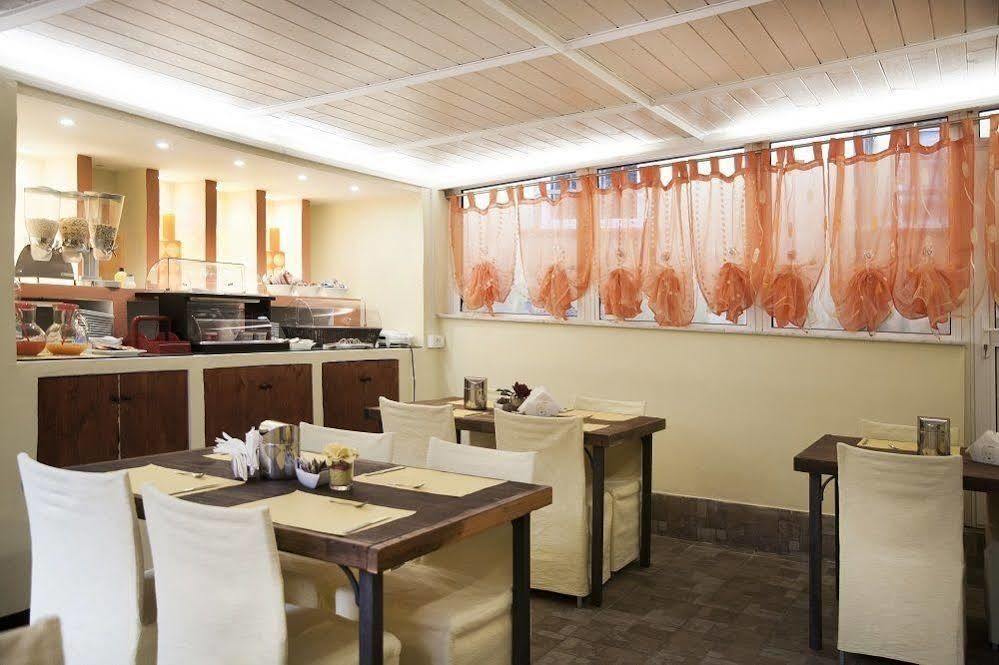 Actor Hotel Cenova Dış mekan fotoğraf
